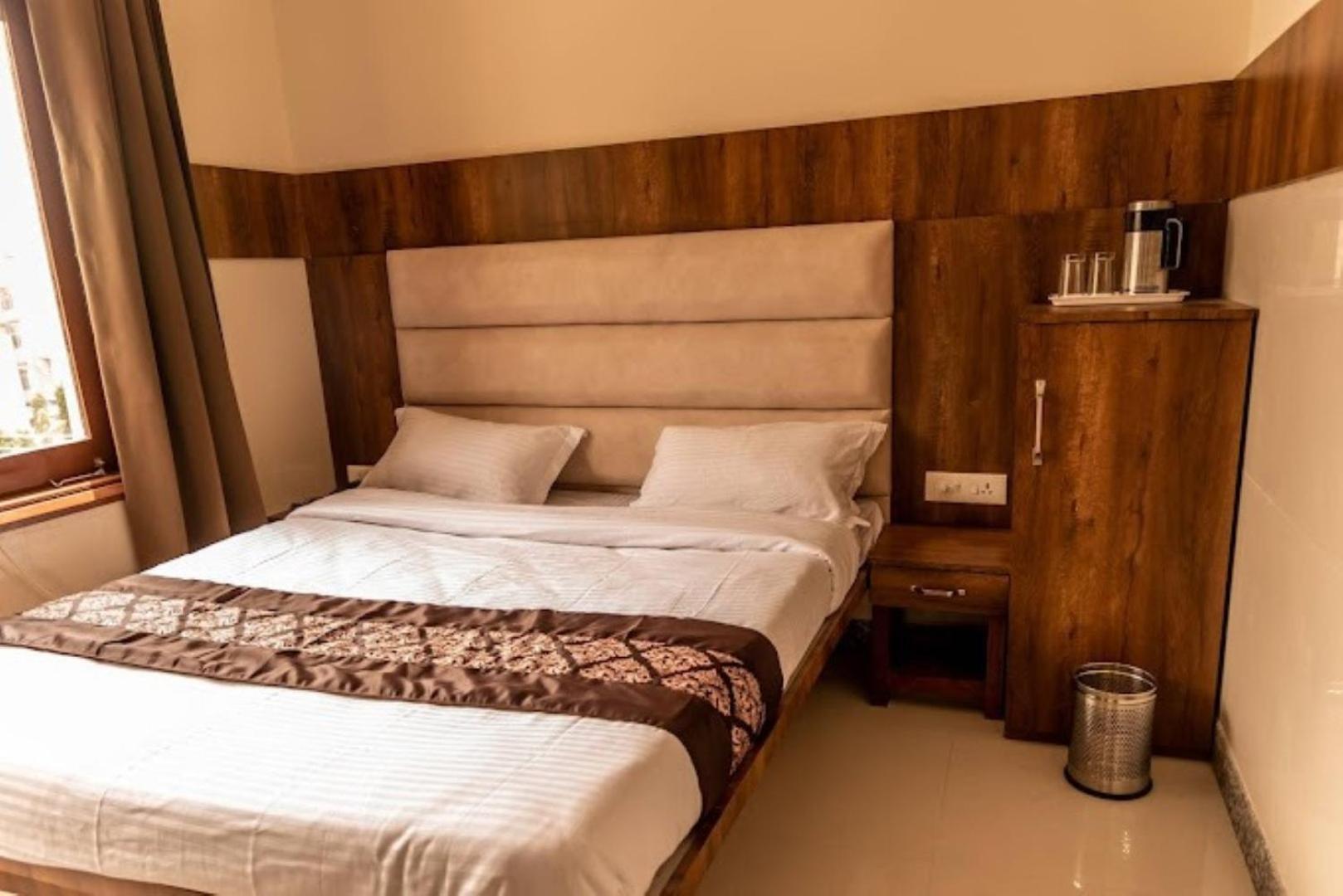קטרה Hotel Arihant Palace , Katra מראה חיצוני תמונה